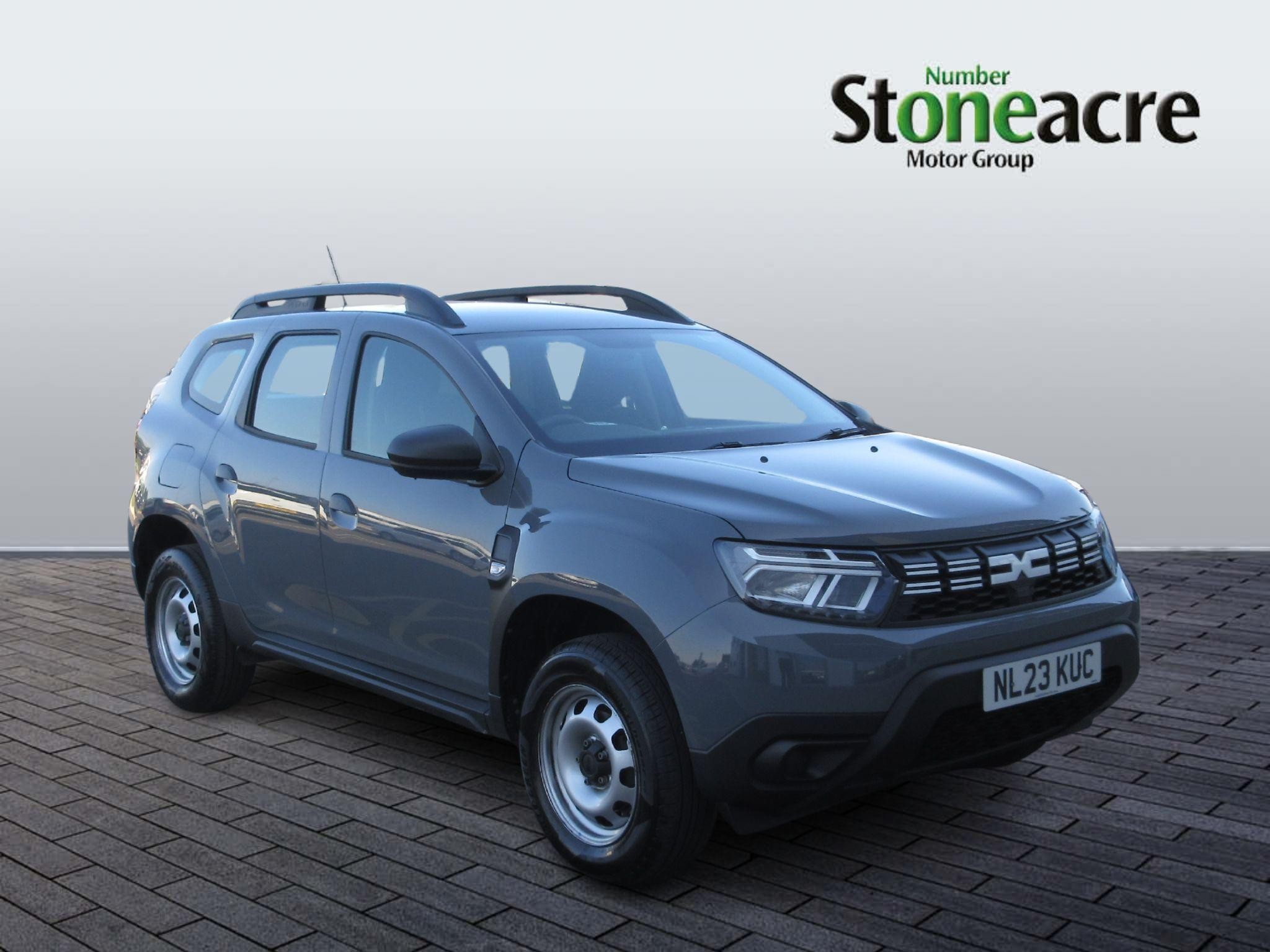 Main listing image - Dacia Duster