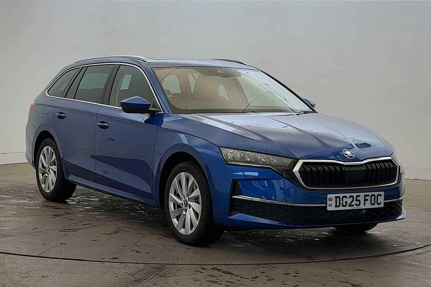 Main listing image - Skoda Octavia Estate