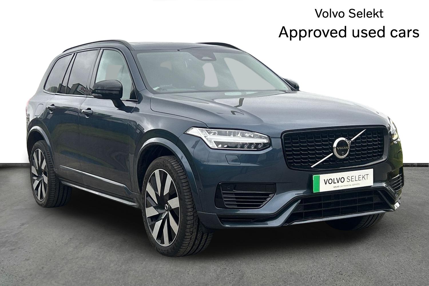 Main listing image - Volvo XC90