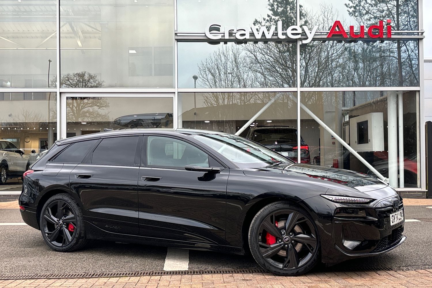 Main listing image - Audi e-tron