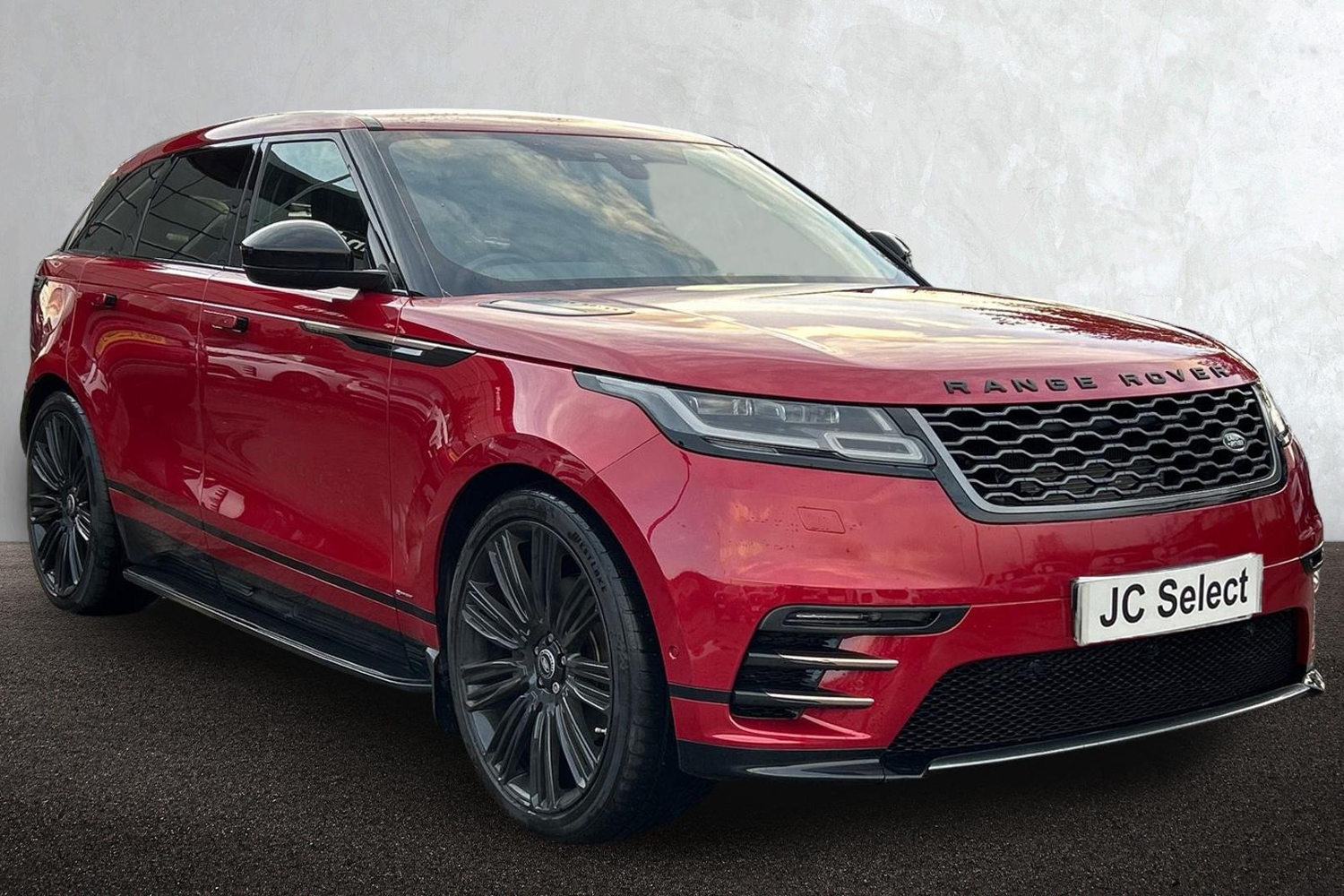 Main listing image - Land Rover Range Rover Velar