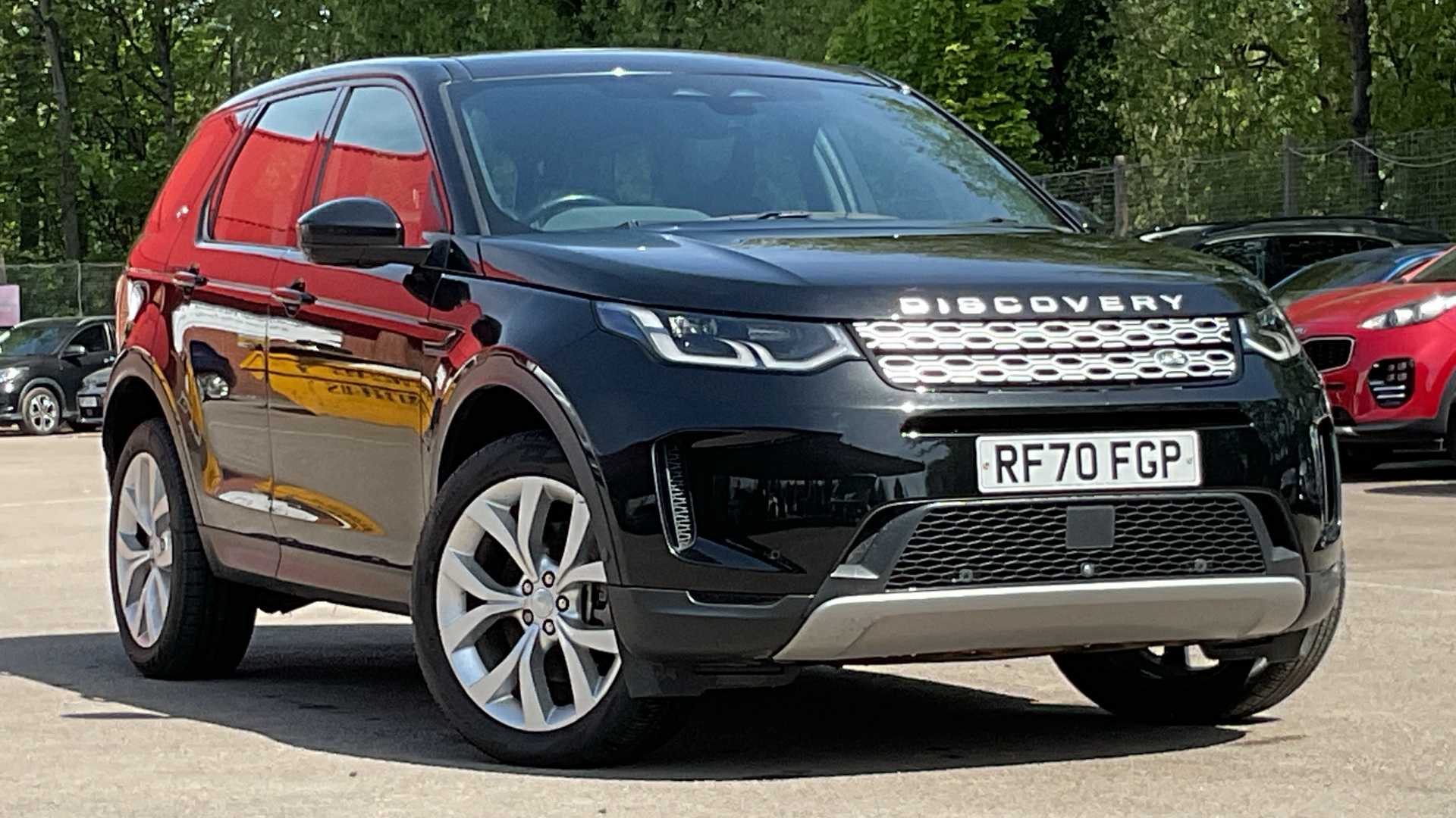 Main listing image - Land Rover Discovery Sport