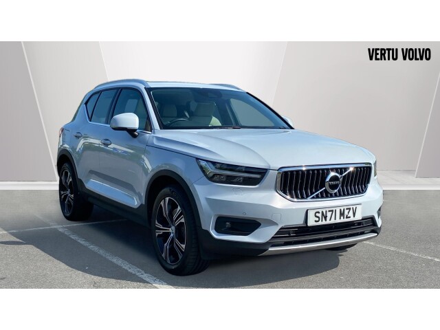 Main listing image - Volvo XC40 Recharge