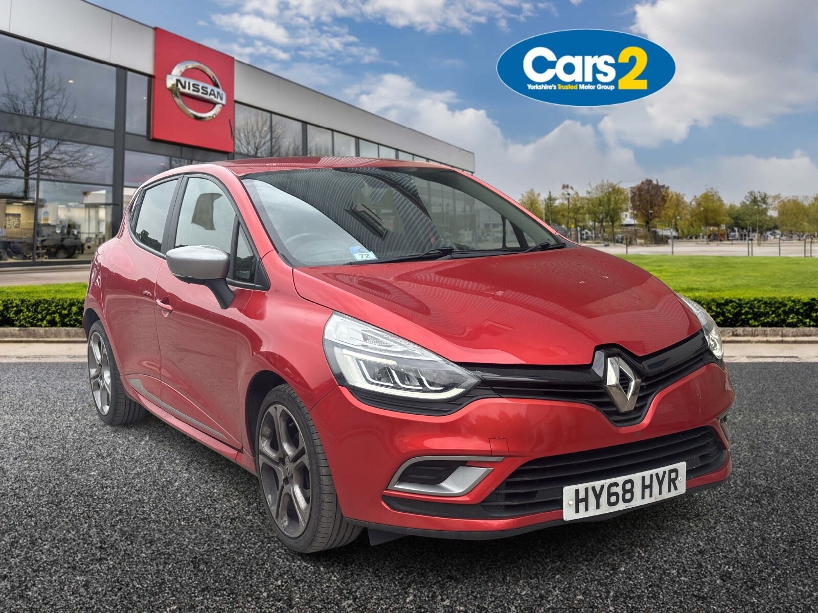Main listing image - Renault Clio