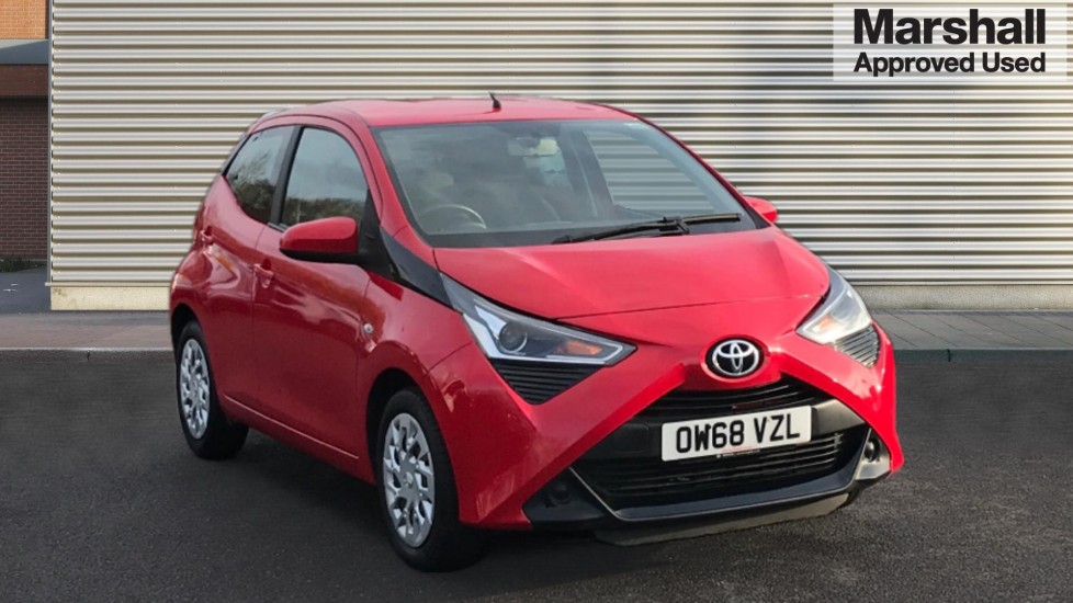 Main listing image - Toyota Aygo