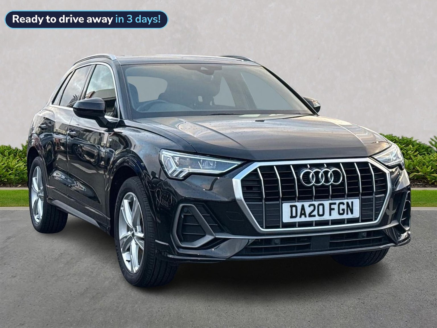 Main listing image - Audi Q3