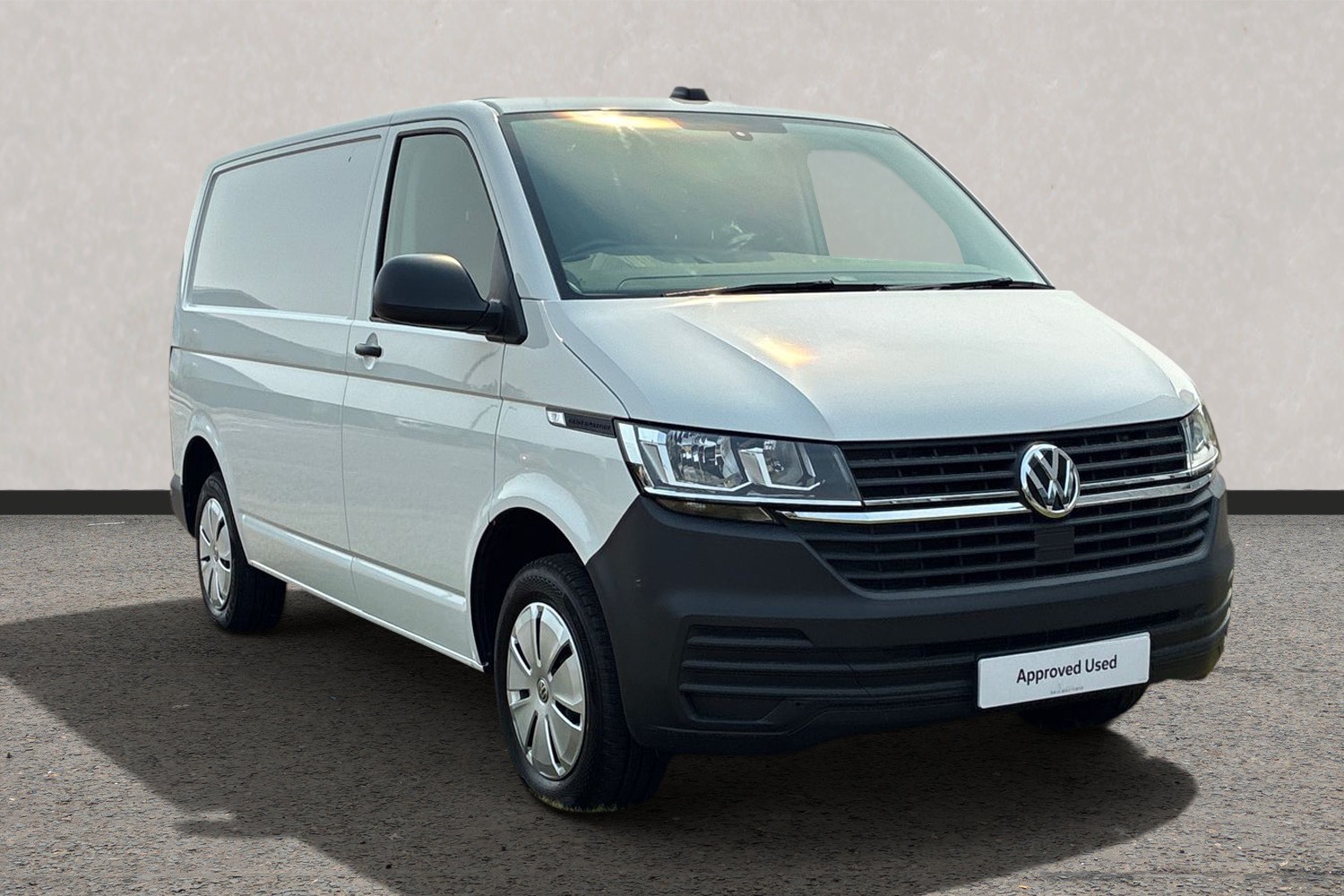 Main listing image - Volkswagen Transporter