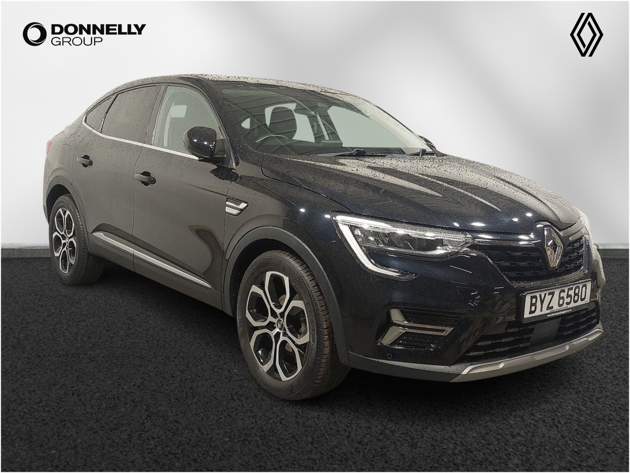 Main listing image - Renault Arkana