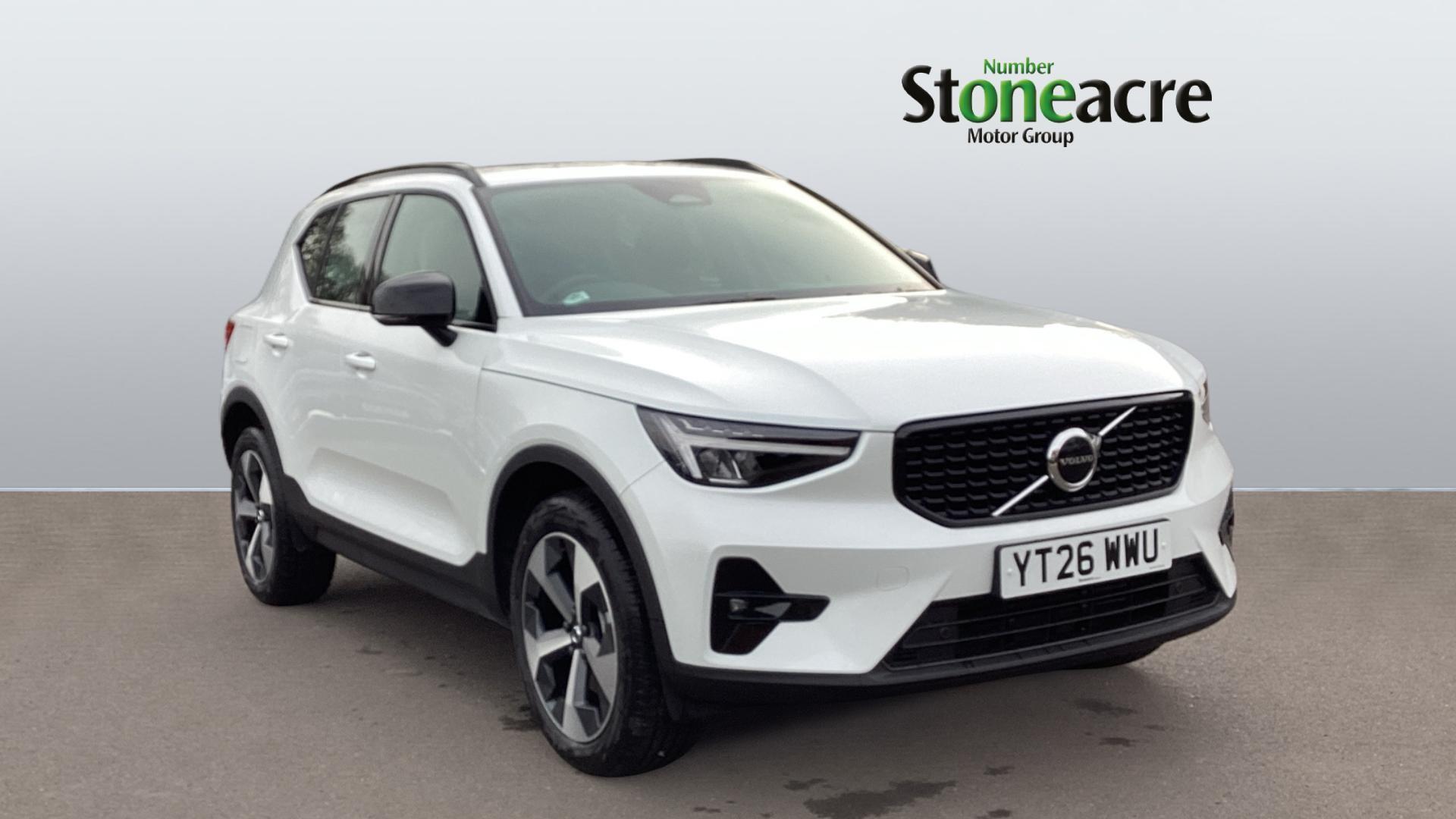 Main listing image - Volvo XC40