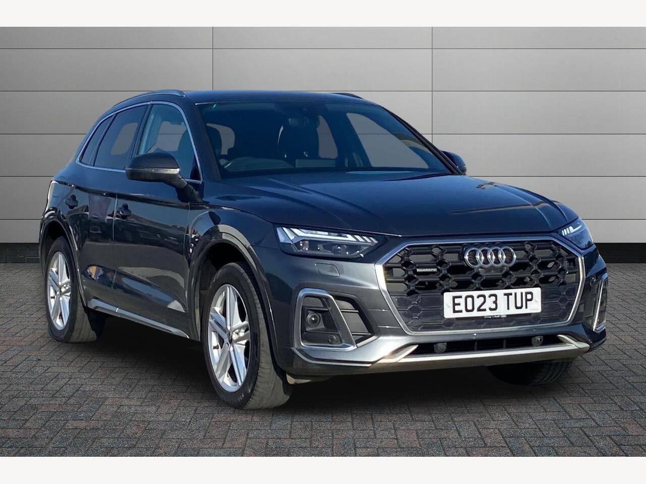 Main listing image - Audi Q5