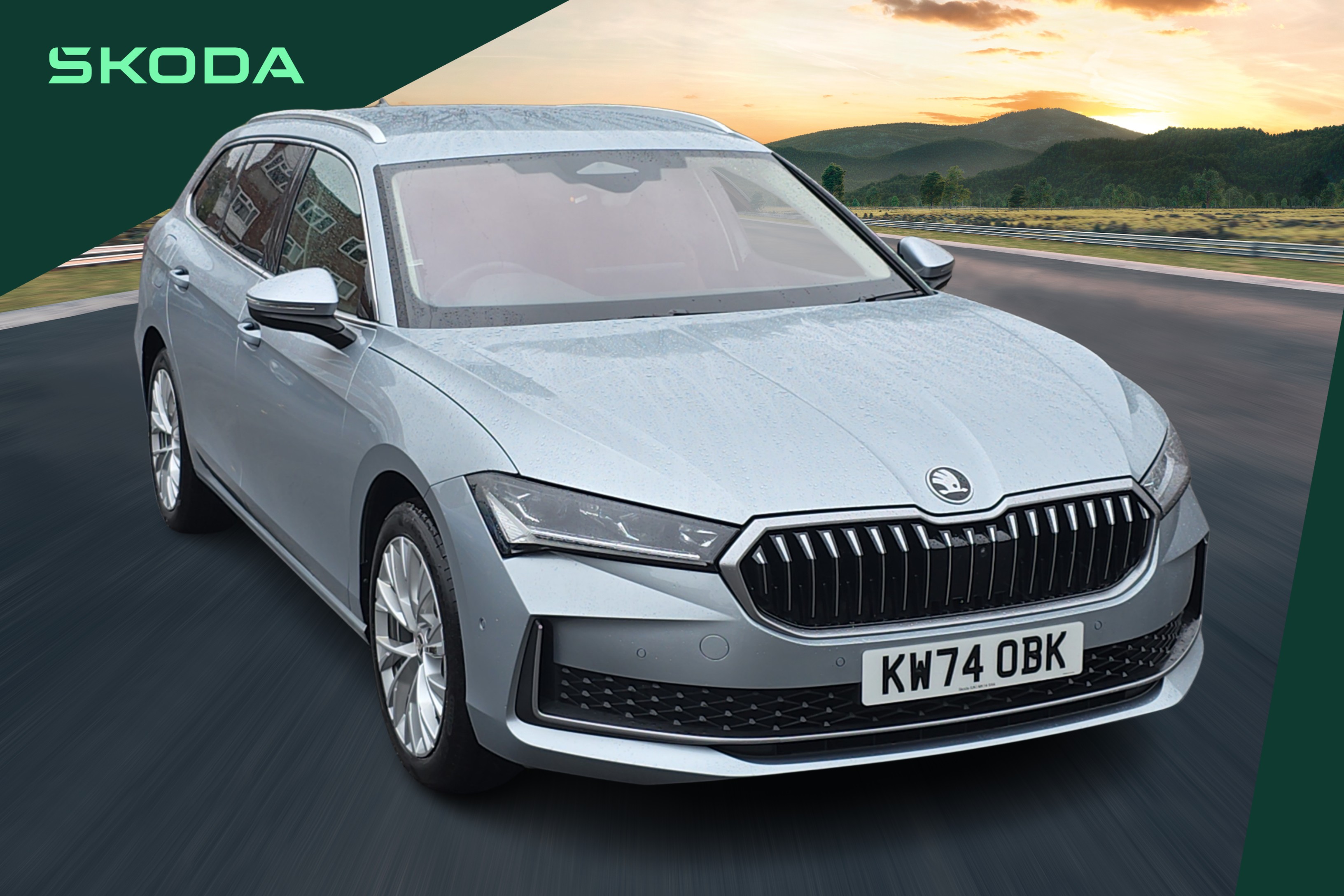 Main listing image - Skoda Superb Estate