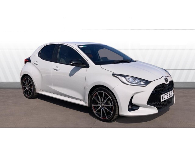 Main listing image - Toyota Yaris
