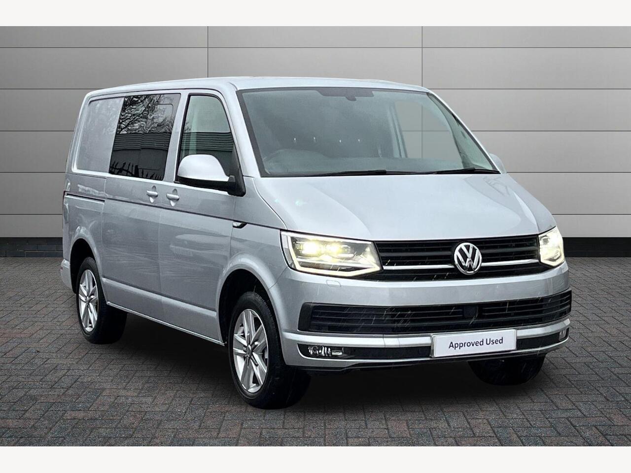Main listing image - Volkswagen Transporter