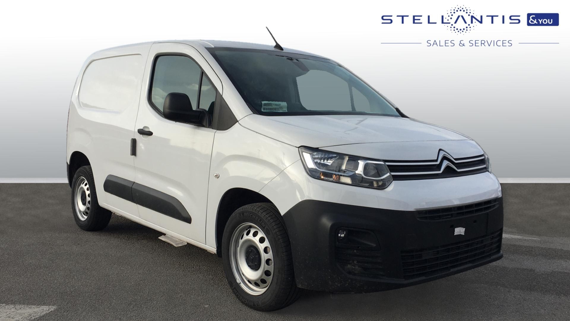 Main listing image - Citroen Berlingo Van