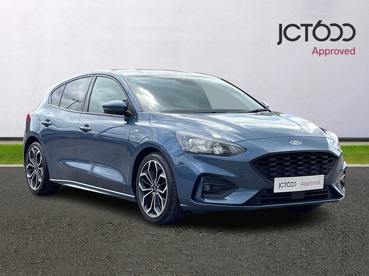 Main listing image - Ford Focus