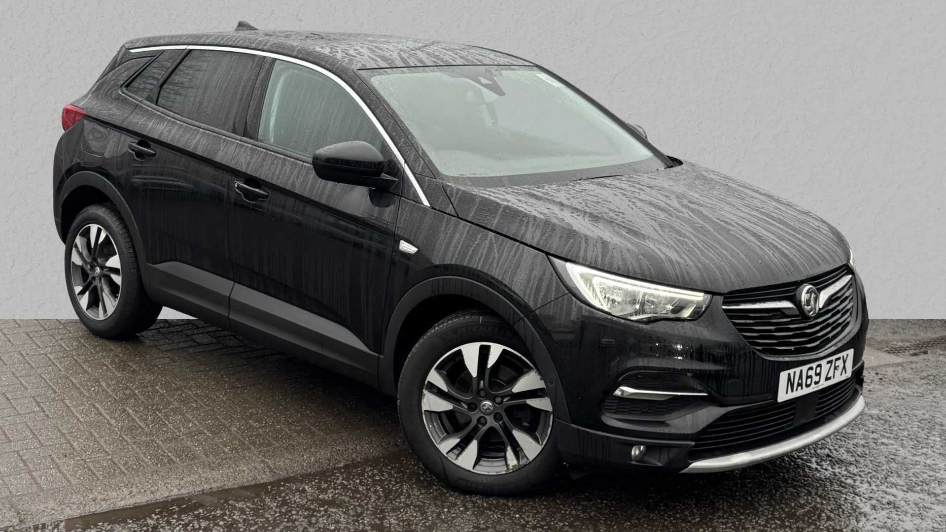 Main listing image - Vauxhall Grandland X