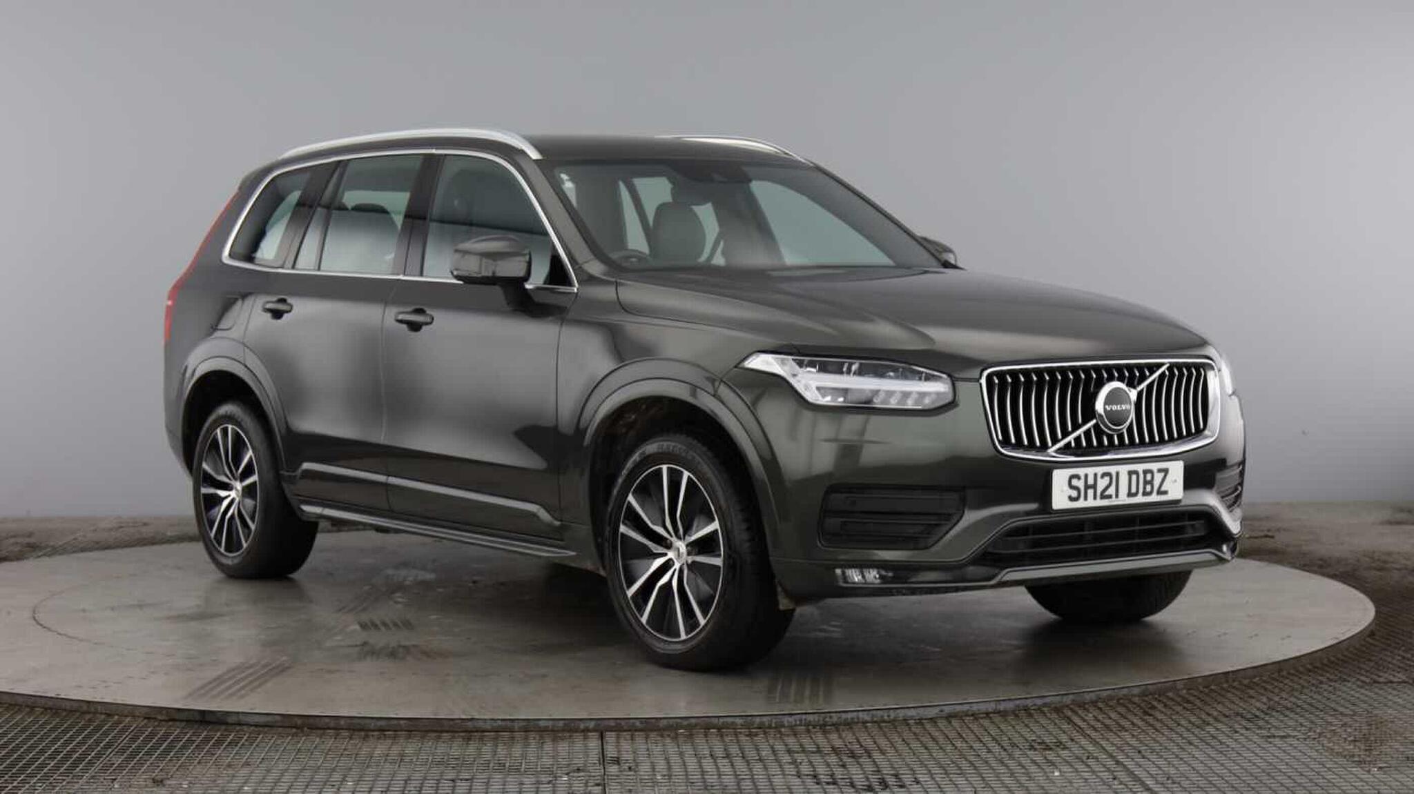 Main listing image - Volvo XC90