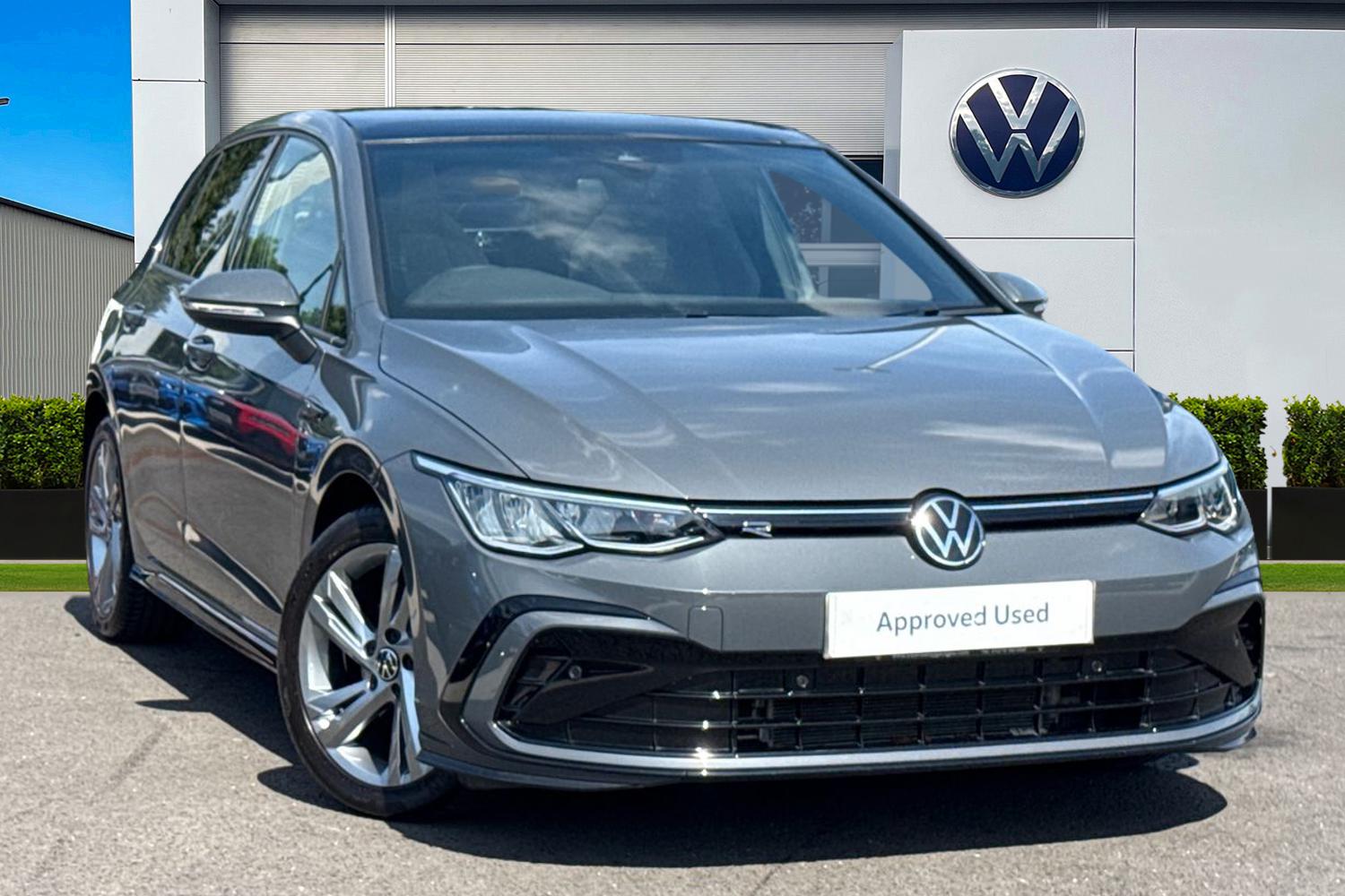 Main listing image - Volkswagen Golf