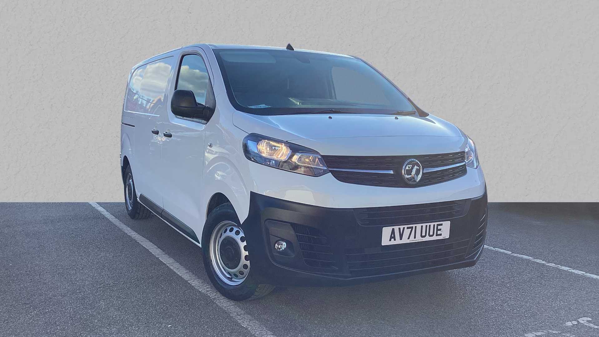 Main listing image - Vauxhall Vivaro