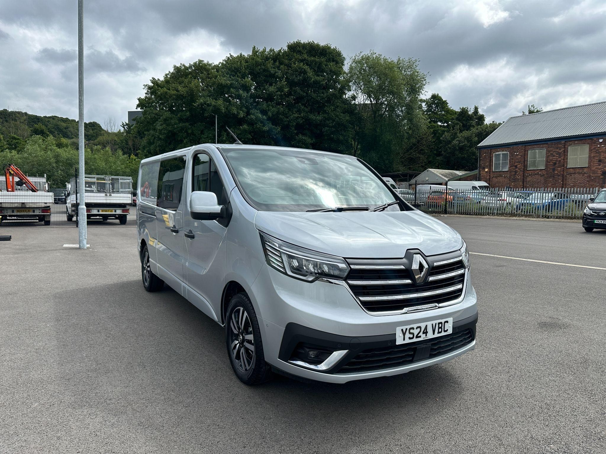 Main listing image - Renault Trafic