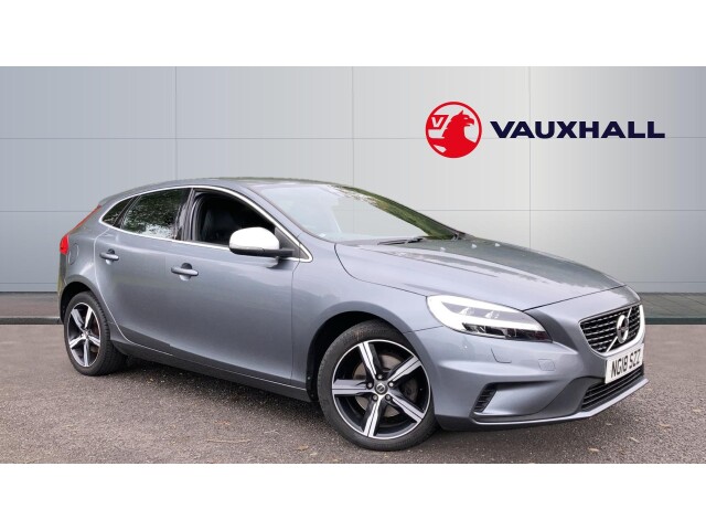 Main listing image - Volvo V40