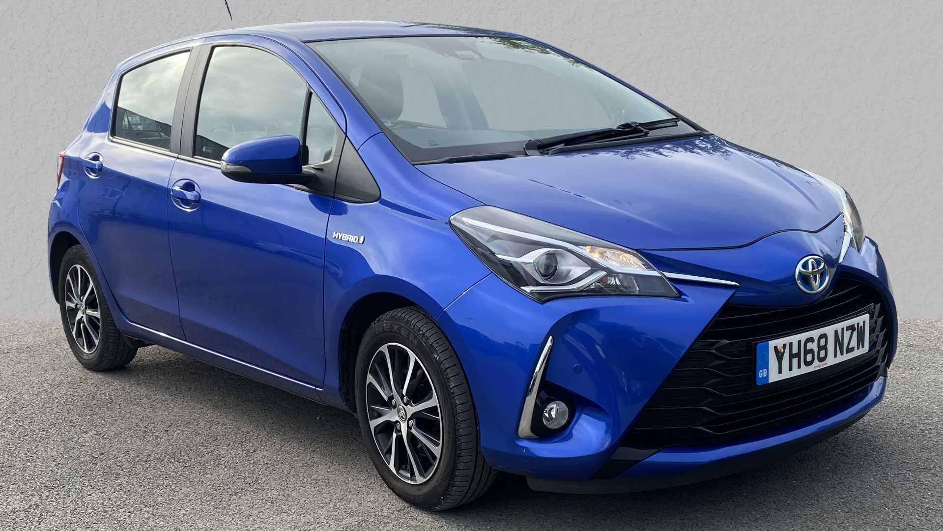 Main listing image - Toyota Yaris