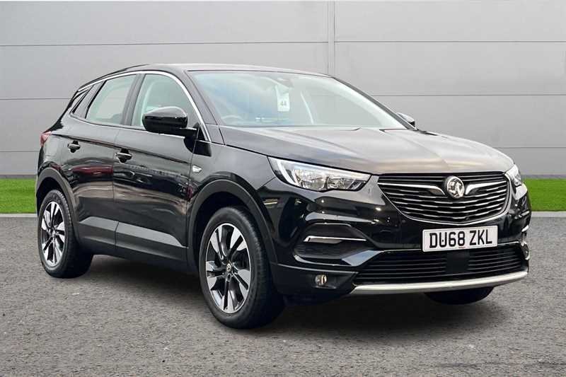 Main listing image - Vauxhall Grandland X