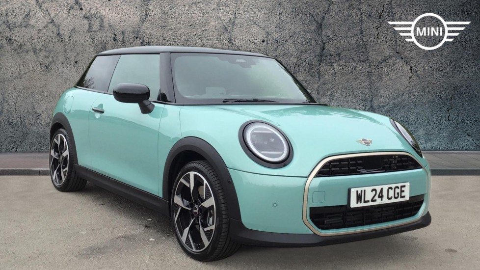 Main listing image - MINI Hatchback