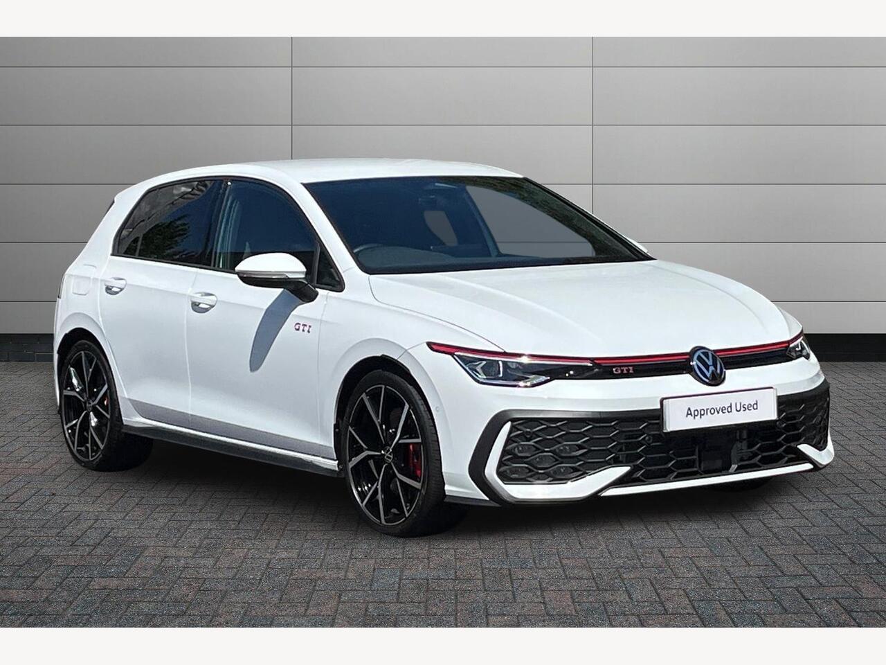 Main listing image - Volkswagen Golf