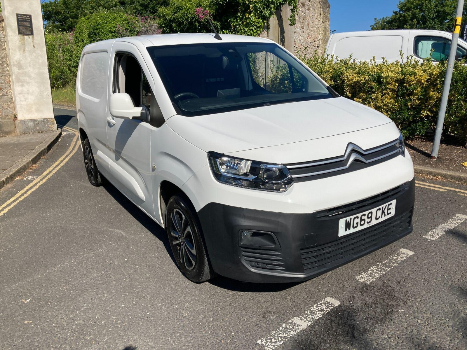 Main listing image - Citroen Berlingo Van