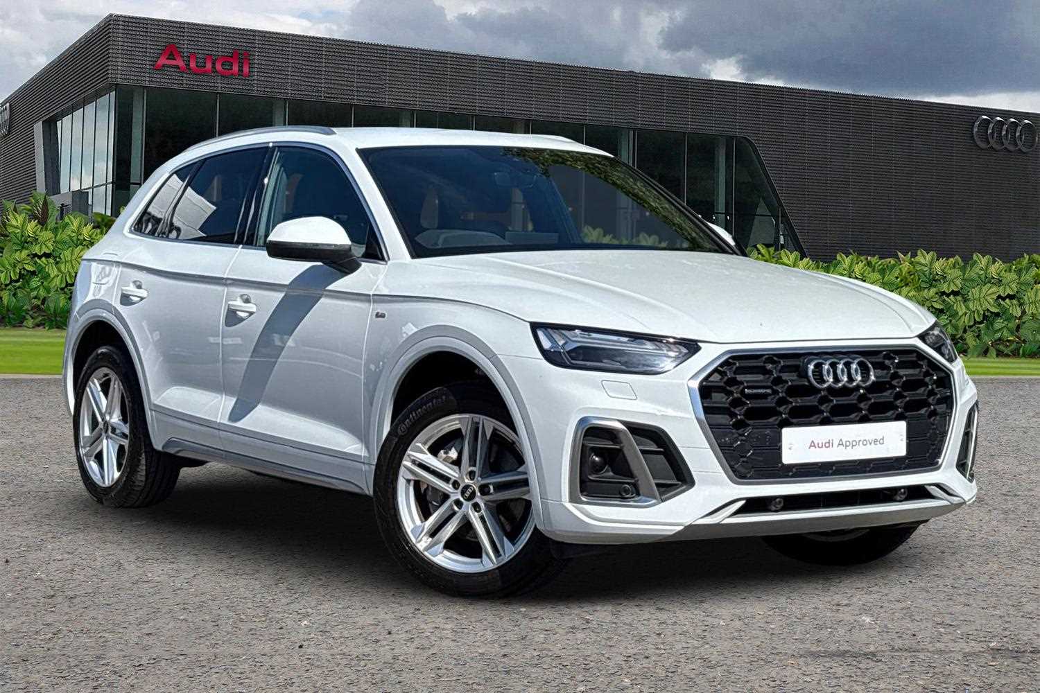 Main listing image - Audi Q5
