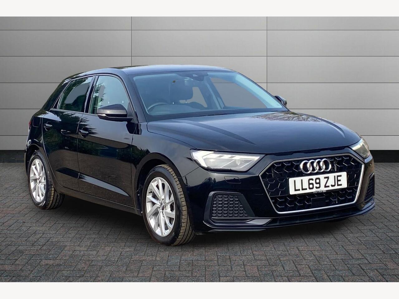 Main listing image - Audi A1