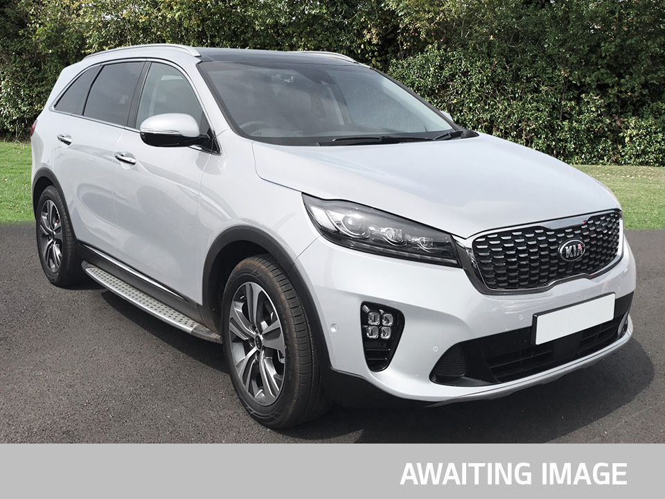 Main listing image - Kia Sorento