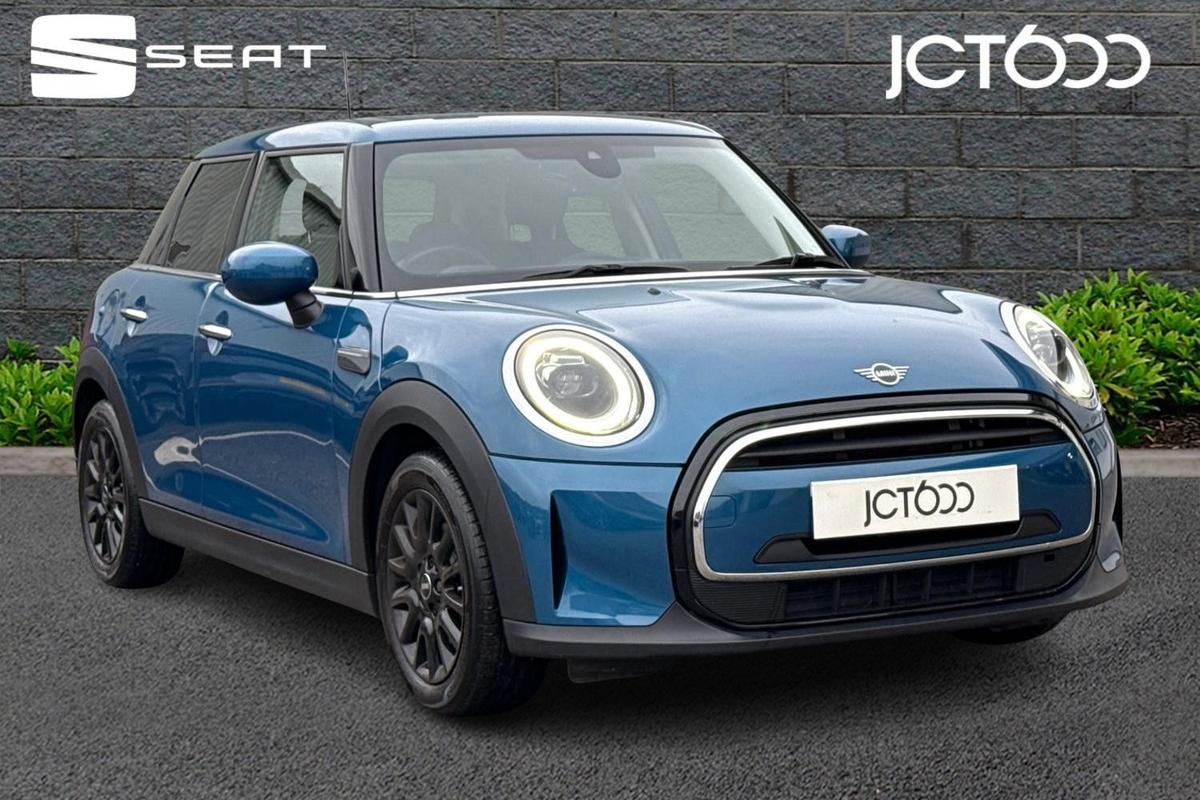 Main listing image - MINI Hatchback