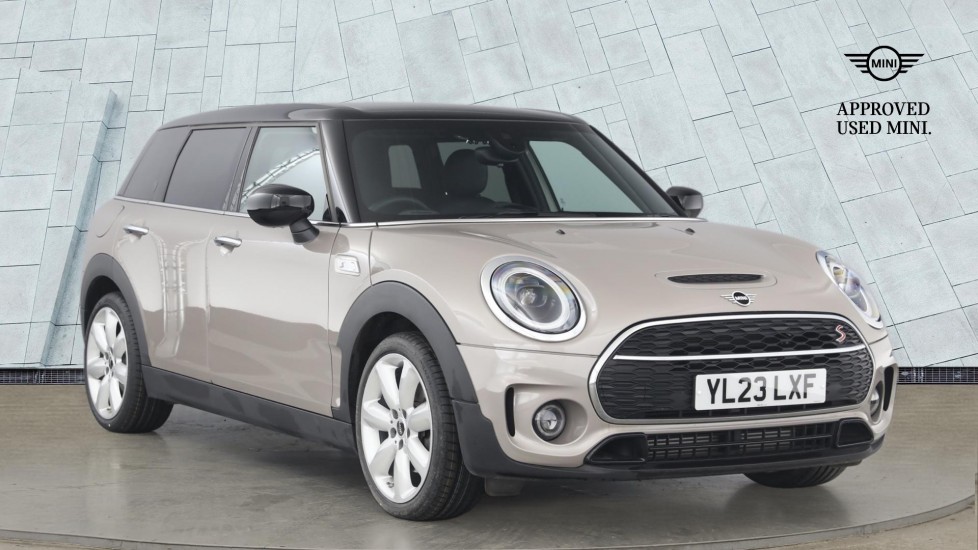 Main listing image - MINI Clubman