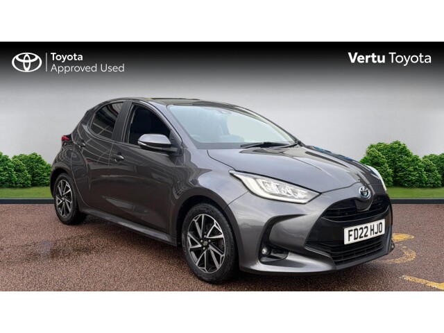 Main listing image - Toyota Yaris