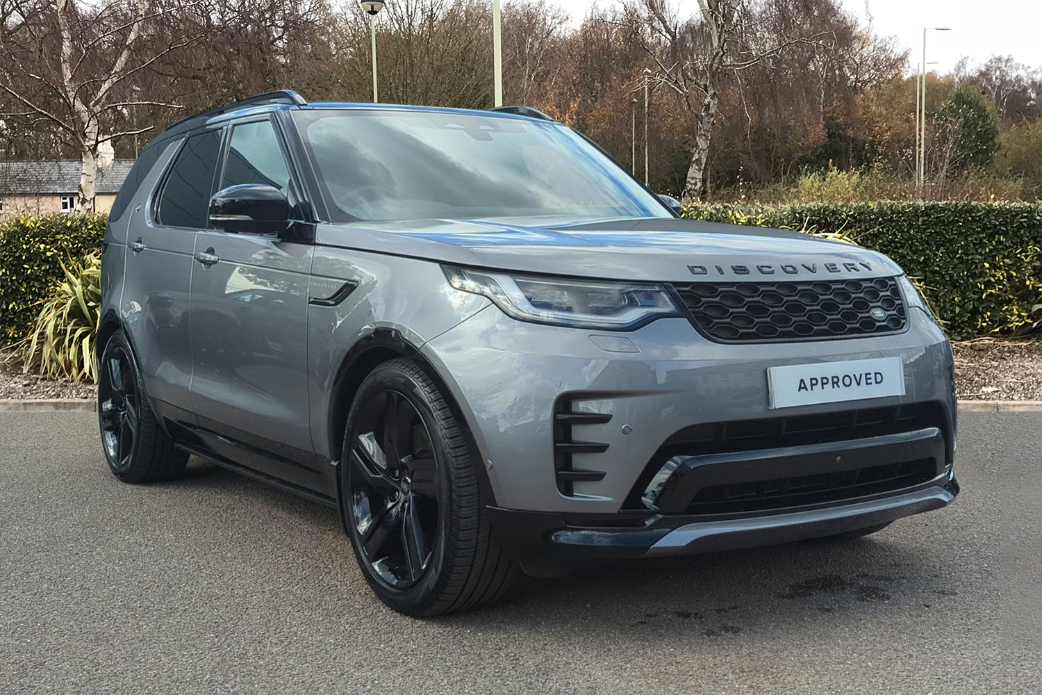 Main listing image - Land Rover Discovery