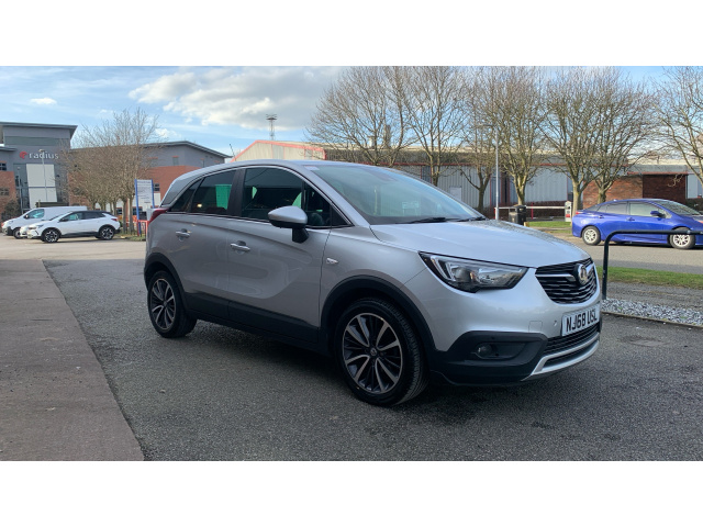 Main listing image - Vauxhall Crossland X