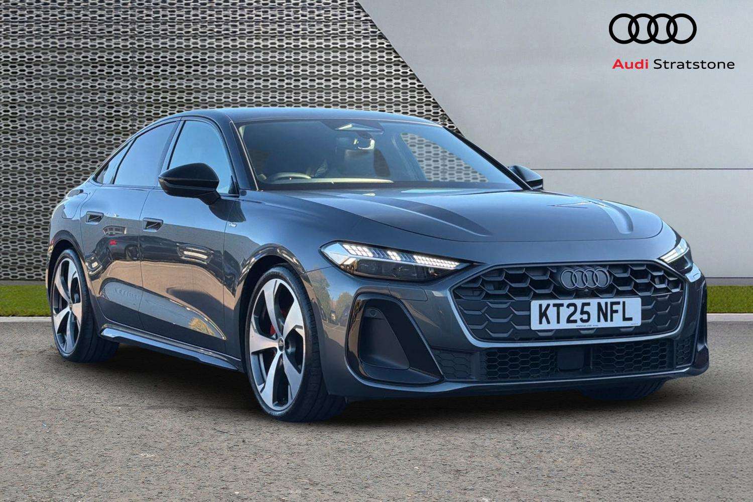 Main listing image - Audi A5