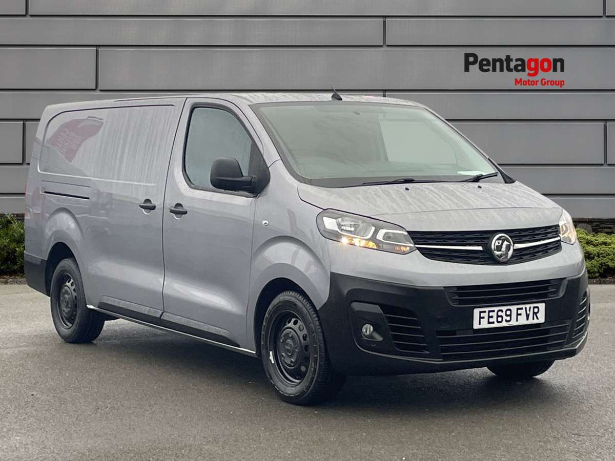 Main listing image - Vauxhall Vivaro