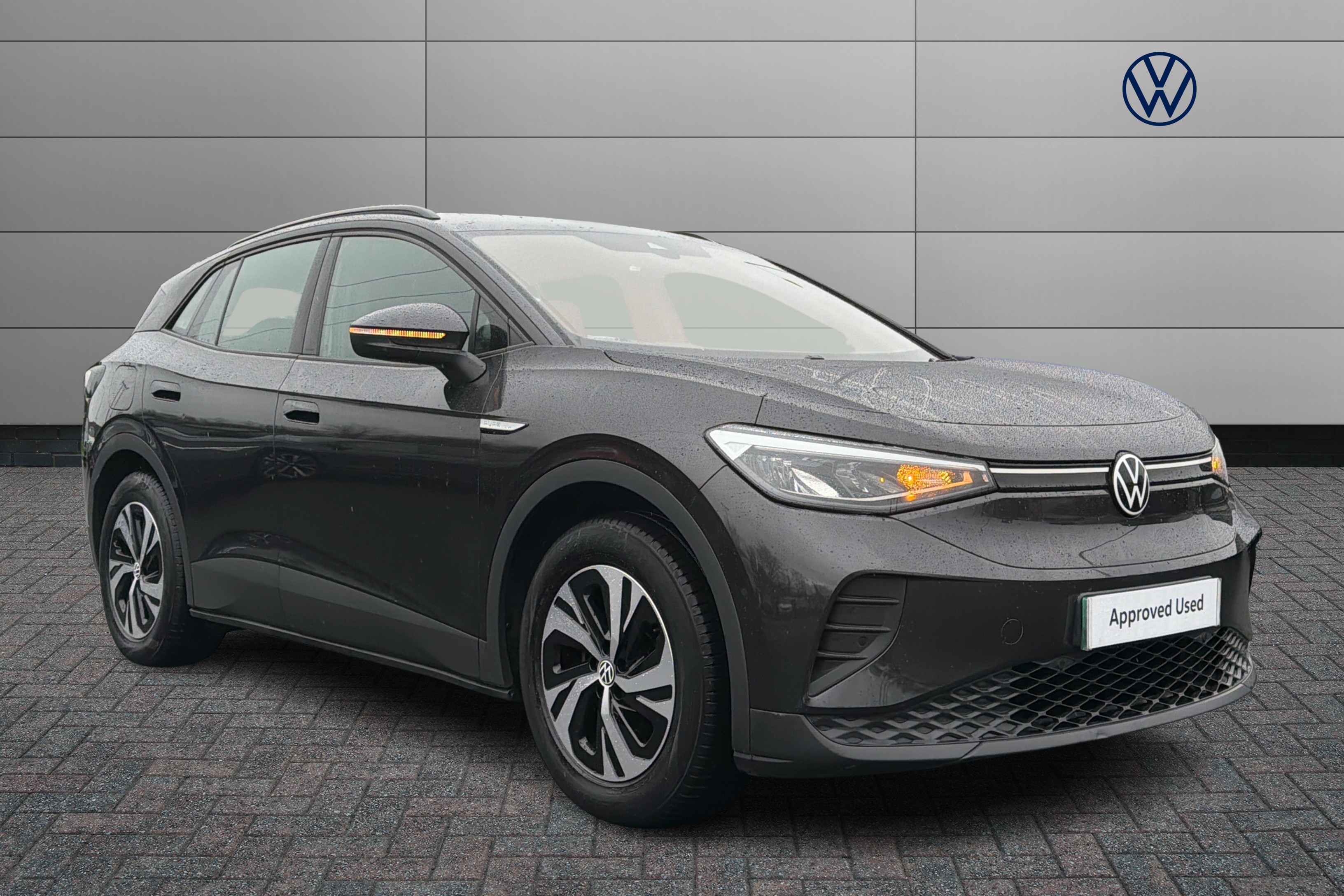 Main listing image - Volkswagen ID.4