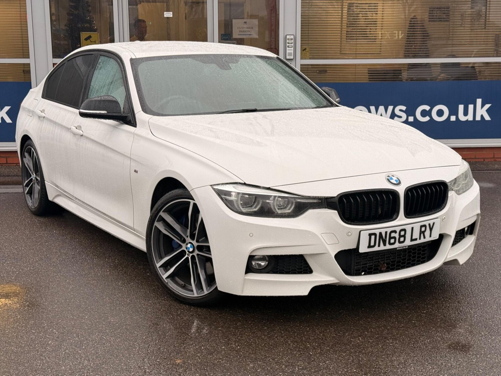 Main listing image - BMW 3 Series