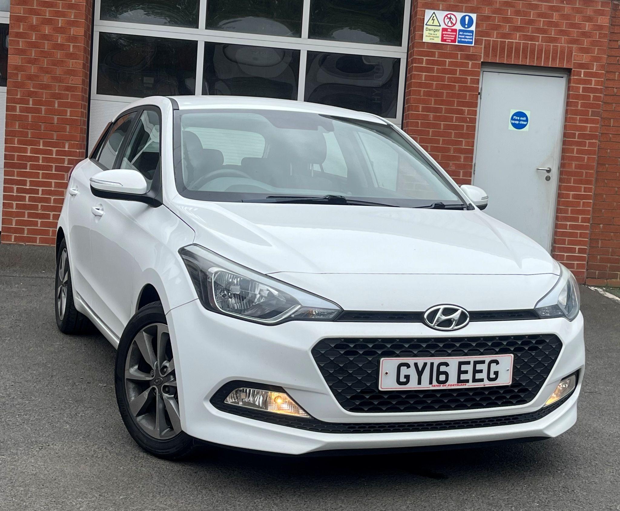 Main listing image - Hyundai i20