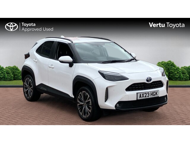 Main listing image - Toyota Yaris Cross