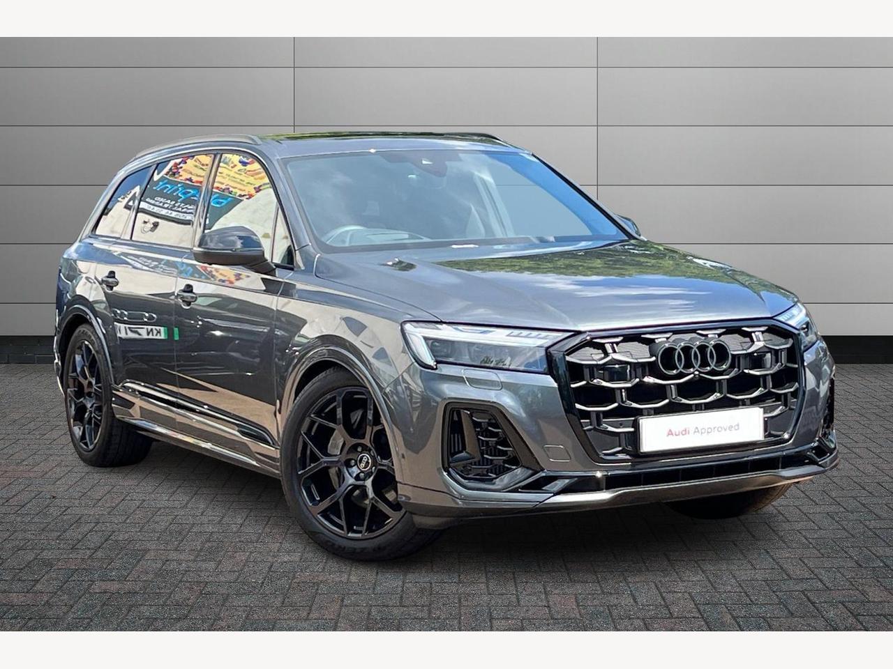 Main listing image - Audi Q7