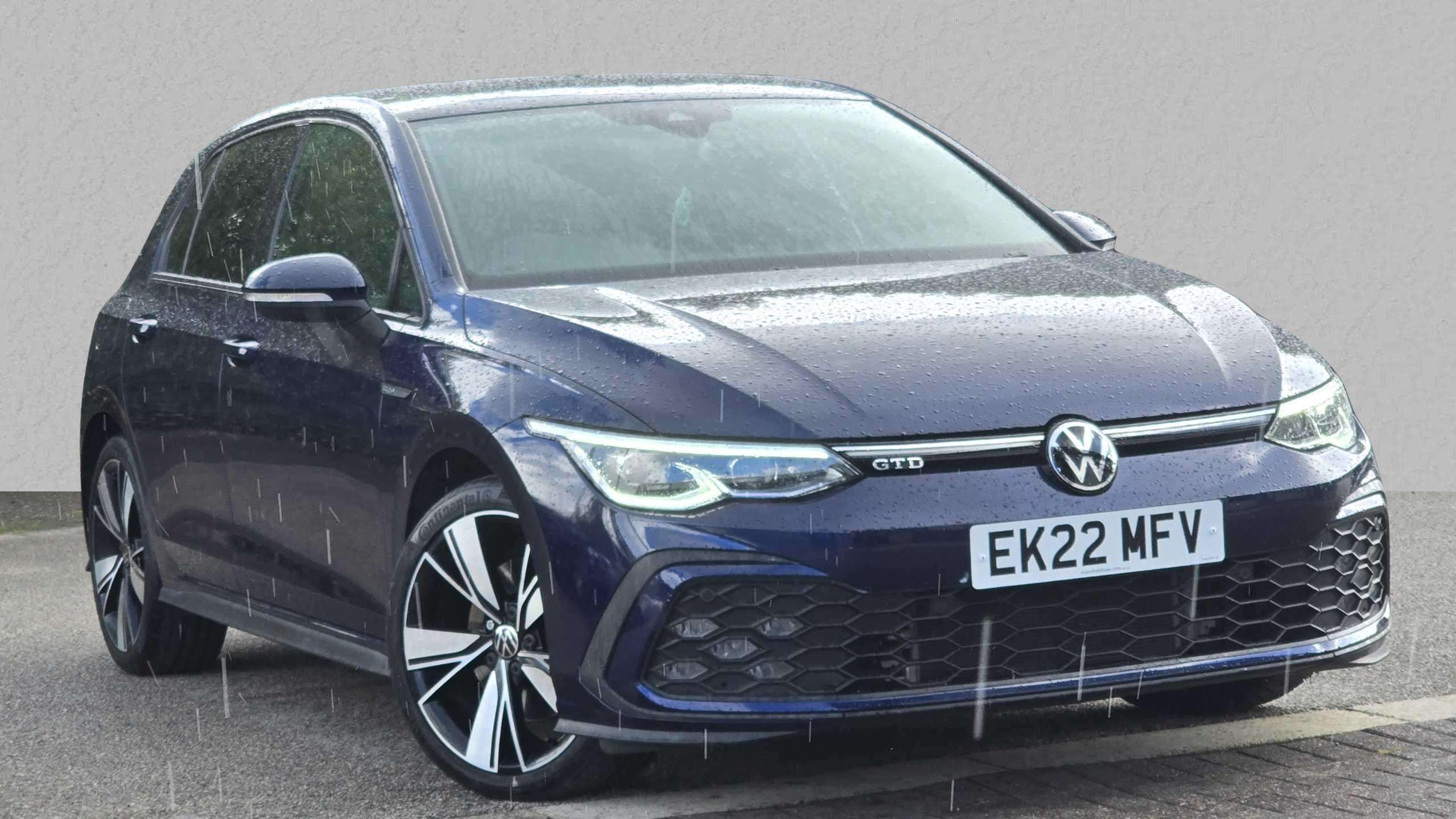 Main listing image - Volkswagen Golf