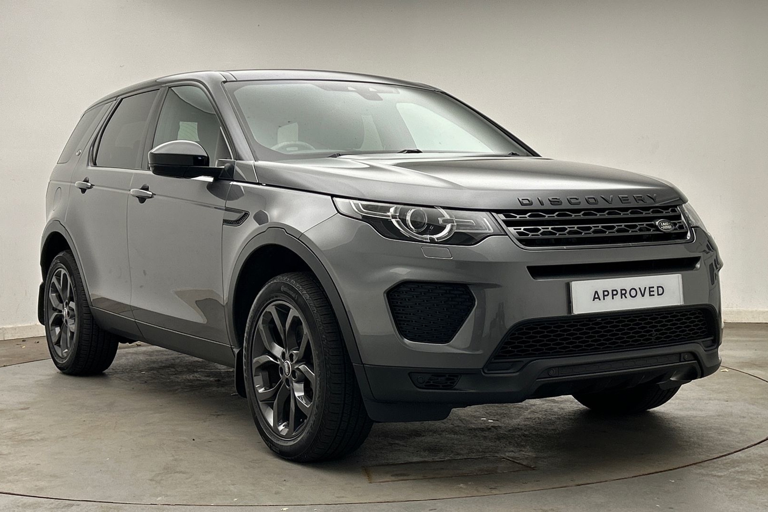 Main listing image - Land Rover Discovery Sport