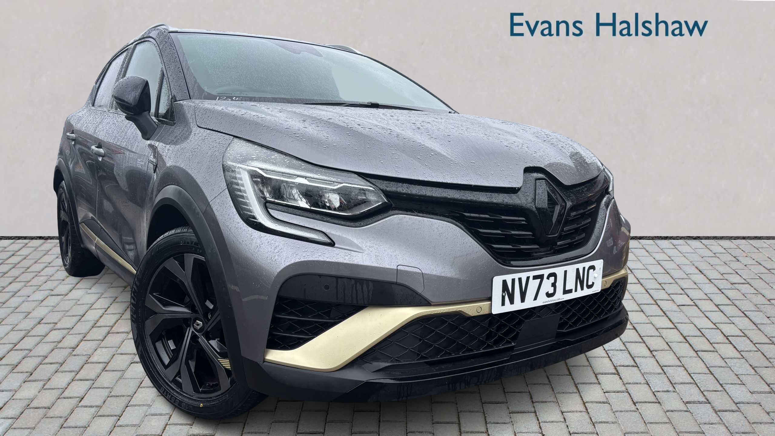 Main listing image - Renault Captur