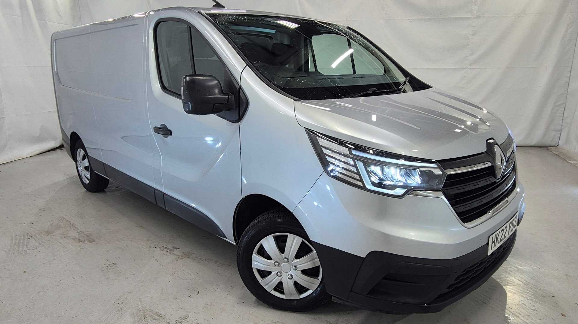 Main listing image - Renault Trafic