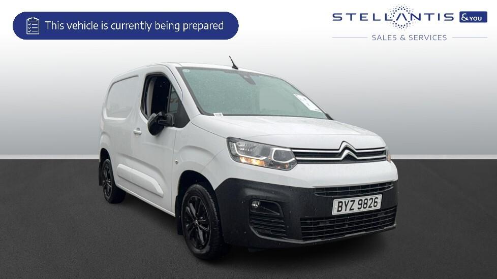 Main listing image - Citroen Berlingo Van